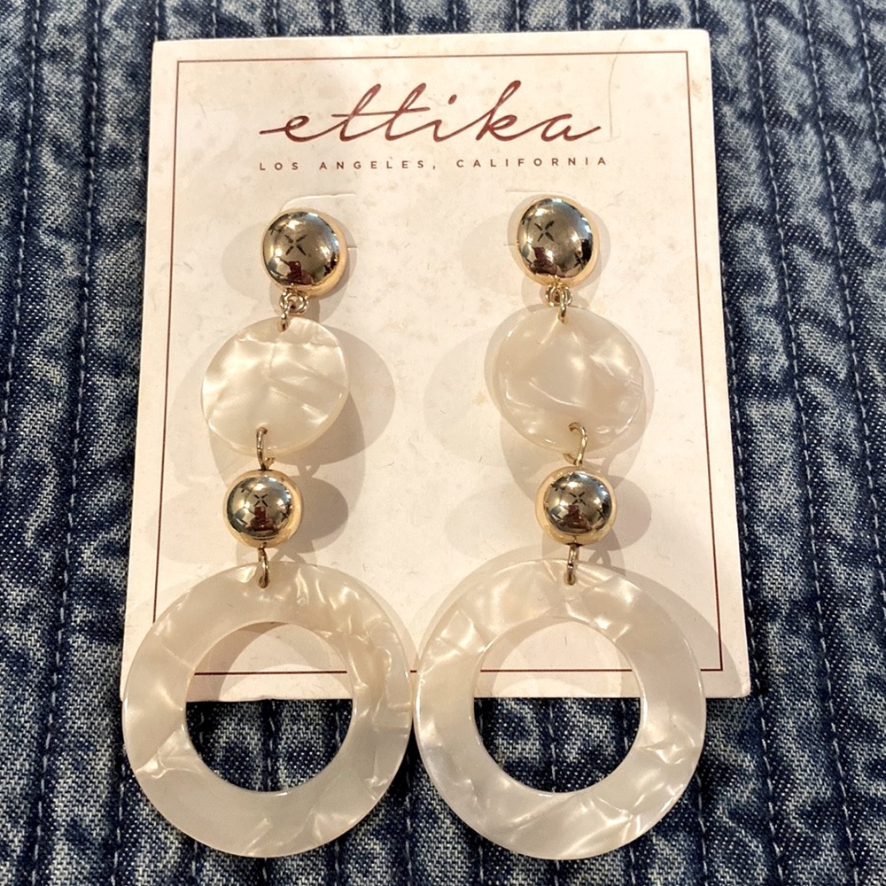 Jewelry Bundle!! 3 pieces in EUC